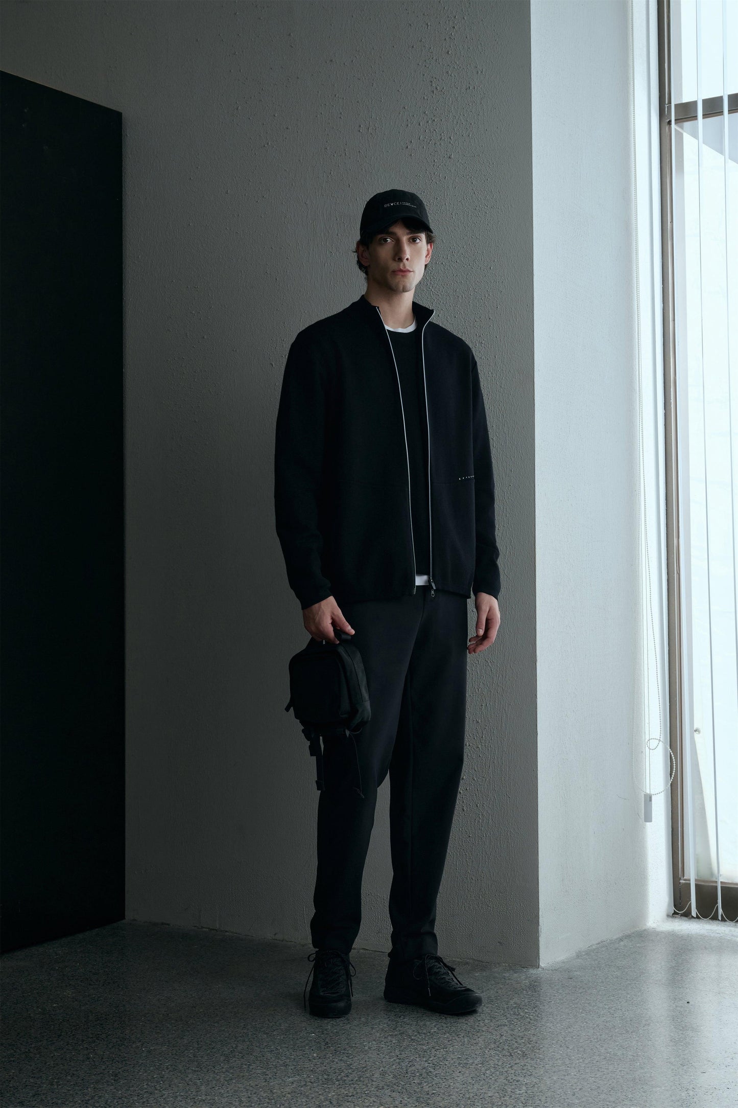 Men's Black Zipper Jacket - Regular Fit Polyester Winter Jacket with Stand Collar and Long Sleeves 0